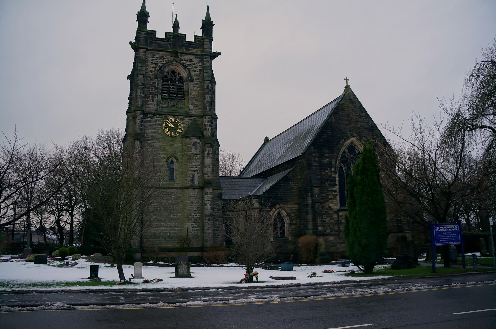 St andrew's, swanwick geograph.org.uk 4333766